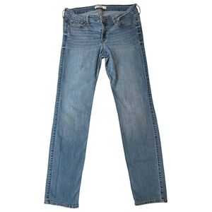 Hollister Straight Leg Light Wash Blue Jeans Size 11 Classic Preppy Normcore